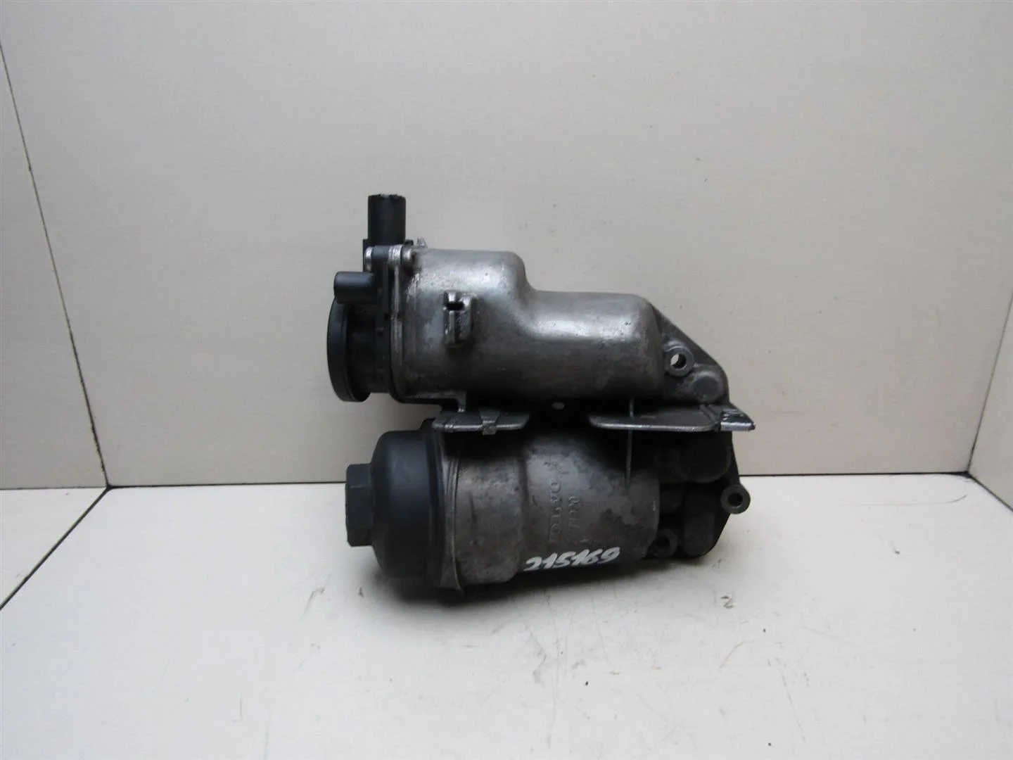 Корпус масляного фильтра Volvo XC90 2002-2015  [30677920]  в Вологде