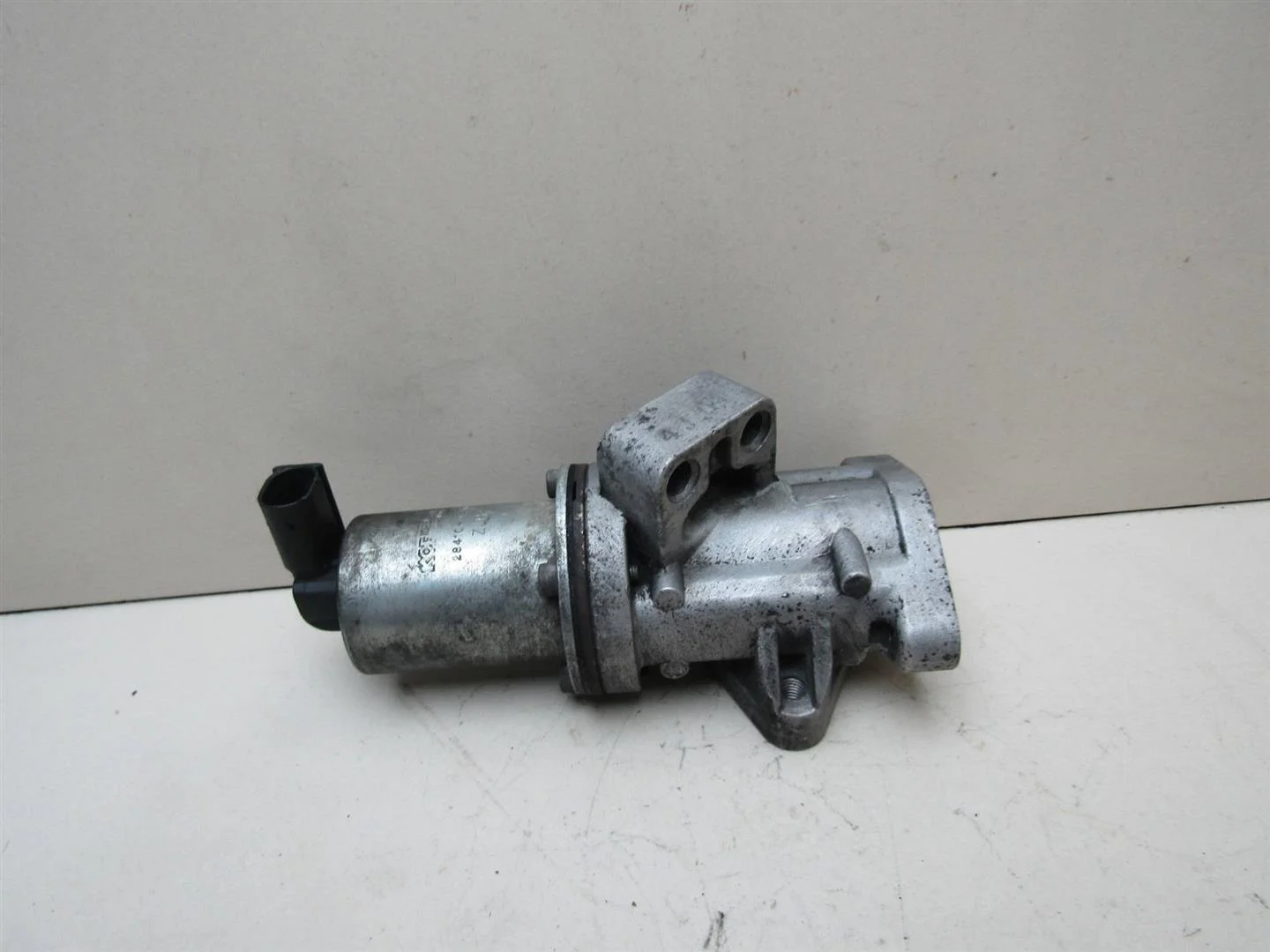 Клапан рециркуляции выхлопных газов Hyundai Starex H1 1997-2007  [284104A100]  2.5 CRDI в Вологде