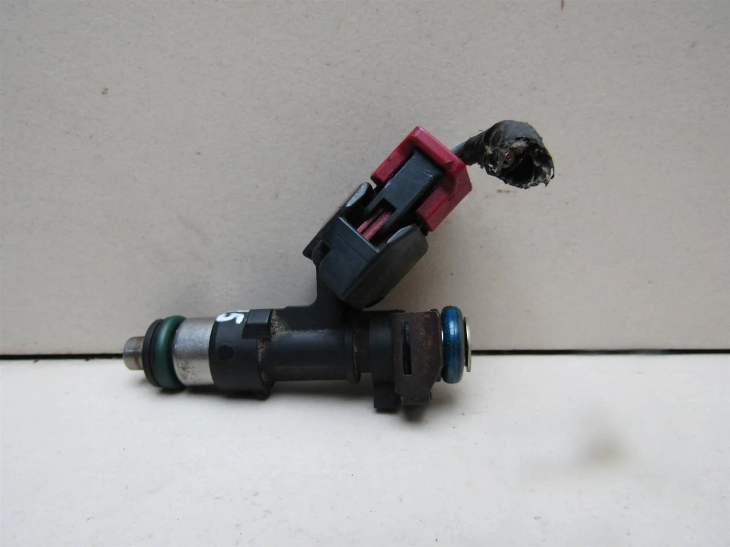 Форсунка инжекторная электрическая Chrysler 300C 2004-2010  [04591986AA]  2.7-4.0 в Вологде