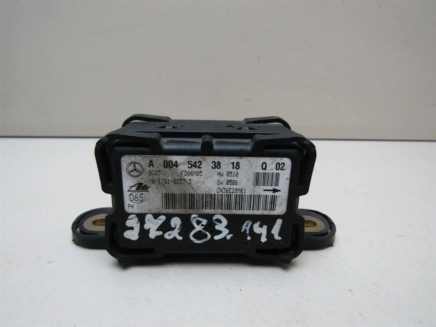 Датчик ускорения Mercedes Benz W251 R-Klasse 2005-нв  [A0045423818]  M113.971 в Вологде