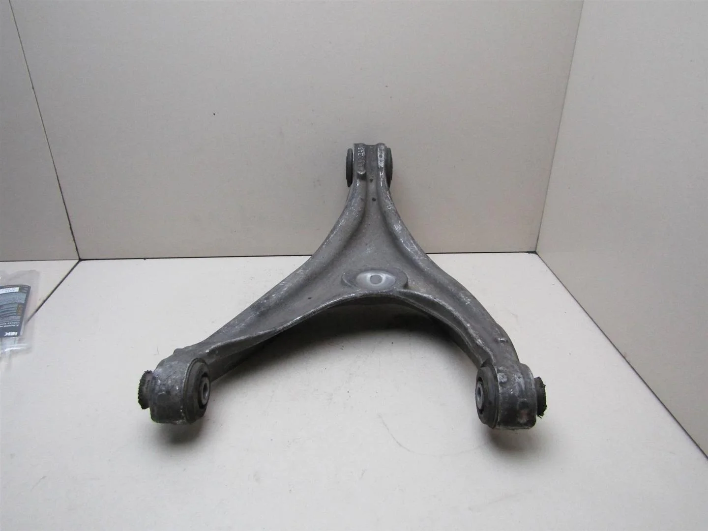 Рычаг задний верхний правый Peugeot 407 2004-2010  [5175CH]  в Вологде