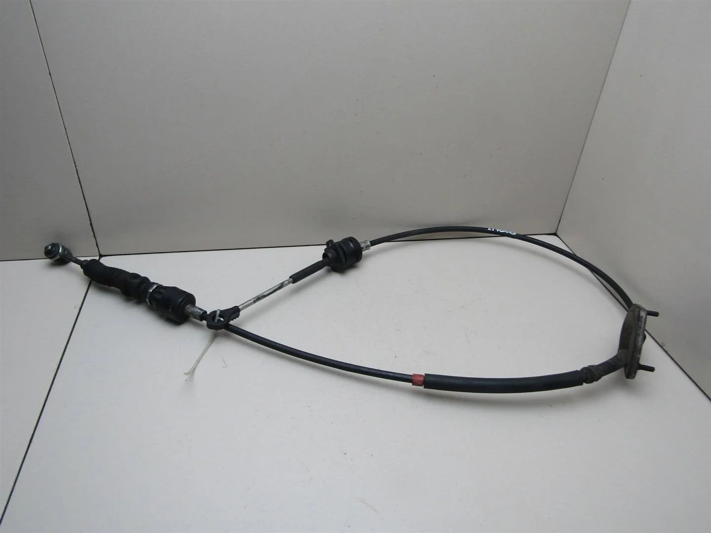 Трос КПП Mitsubishi Lancer (CX, CY) 2007-нв  [2430A038]  в Вологде