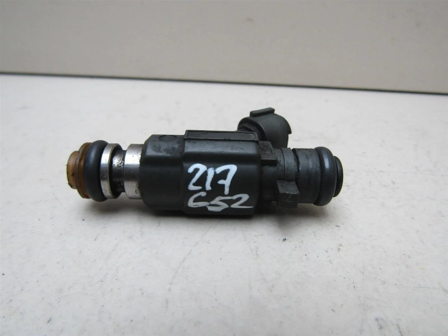 Форсунка инжекторная электрическая Subaru Legacy (B12) 1998-2003  [16611AA350]  2.5 в Вологде