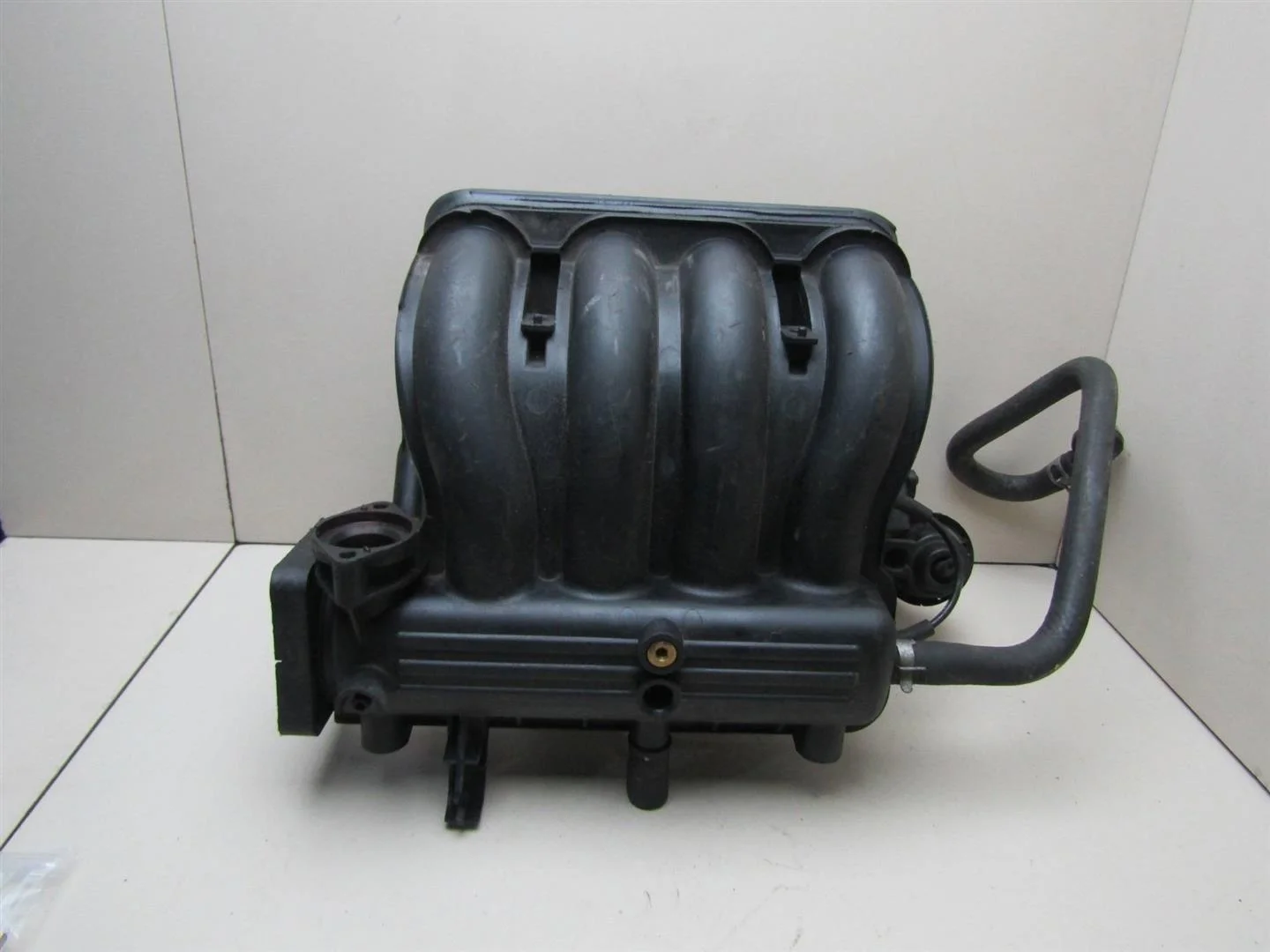 Коллектор впускной Chevrolet Aveo (T250) 2005-2011  [96416312]  1.2 16V B12D1 в Вологде