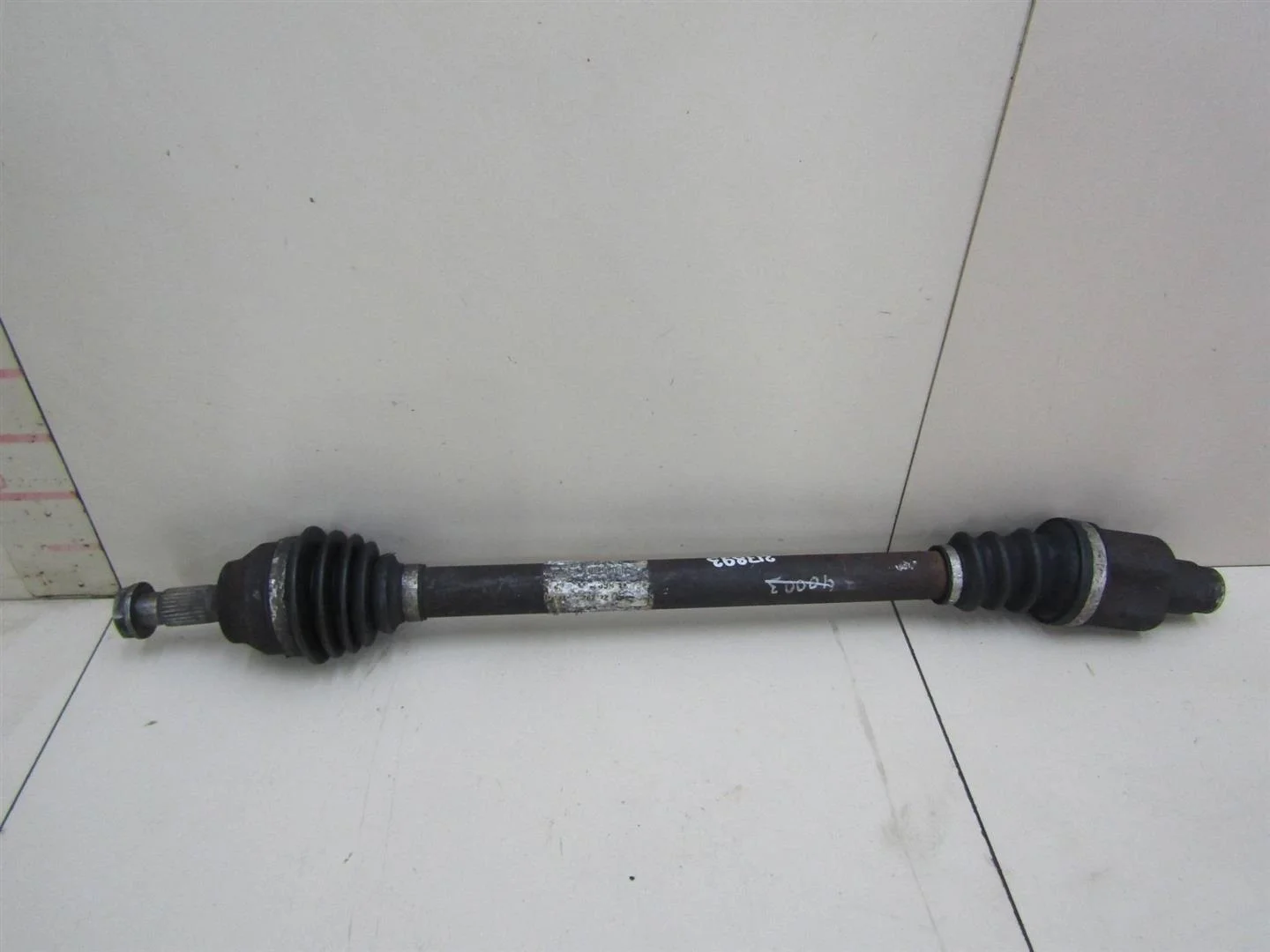 Полуось передняя правая Peugeot 207 2006-2013  [3273KY]  1.6 16V  в Вологде