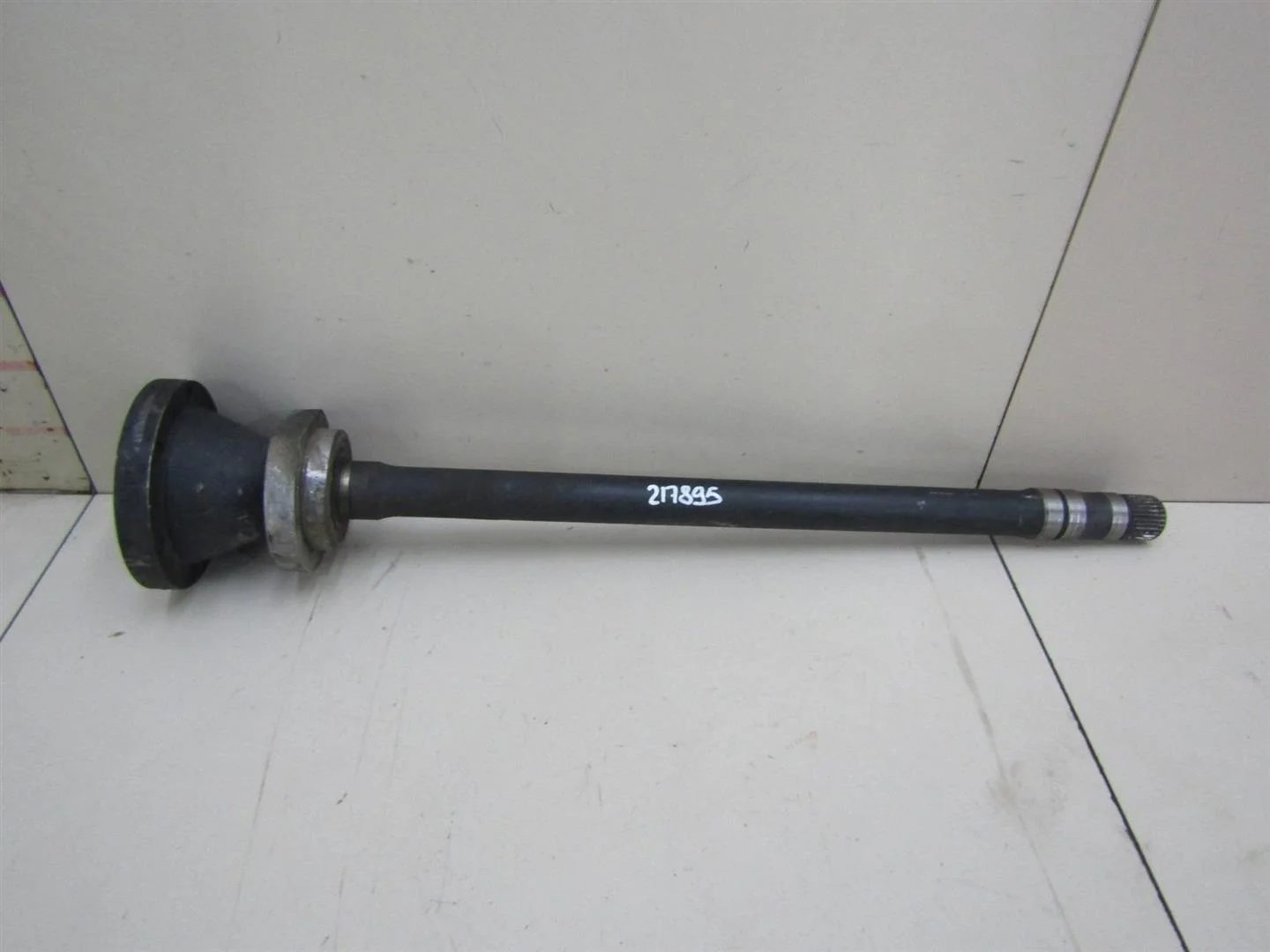 Вал КПП промежуточный Mercedes Benz Vito (638) 1996-2003  [A6384101905]  в Вологде