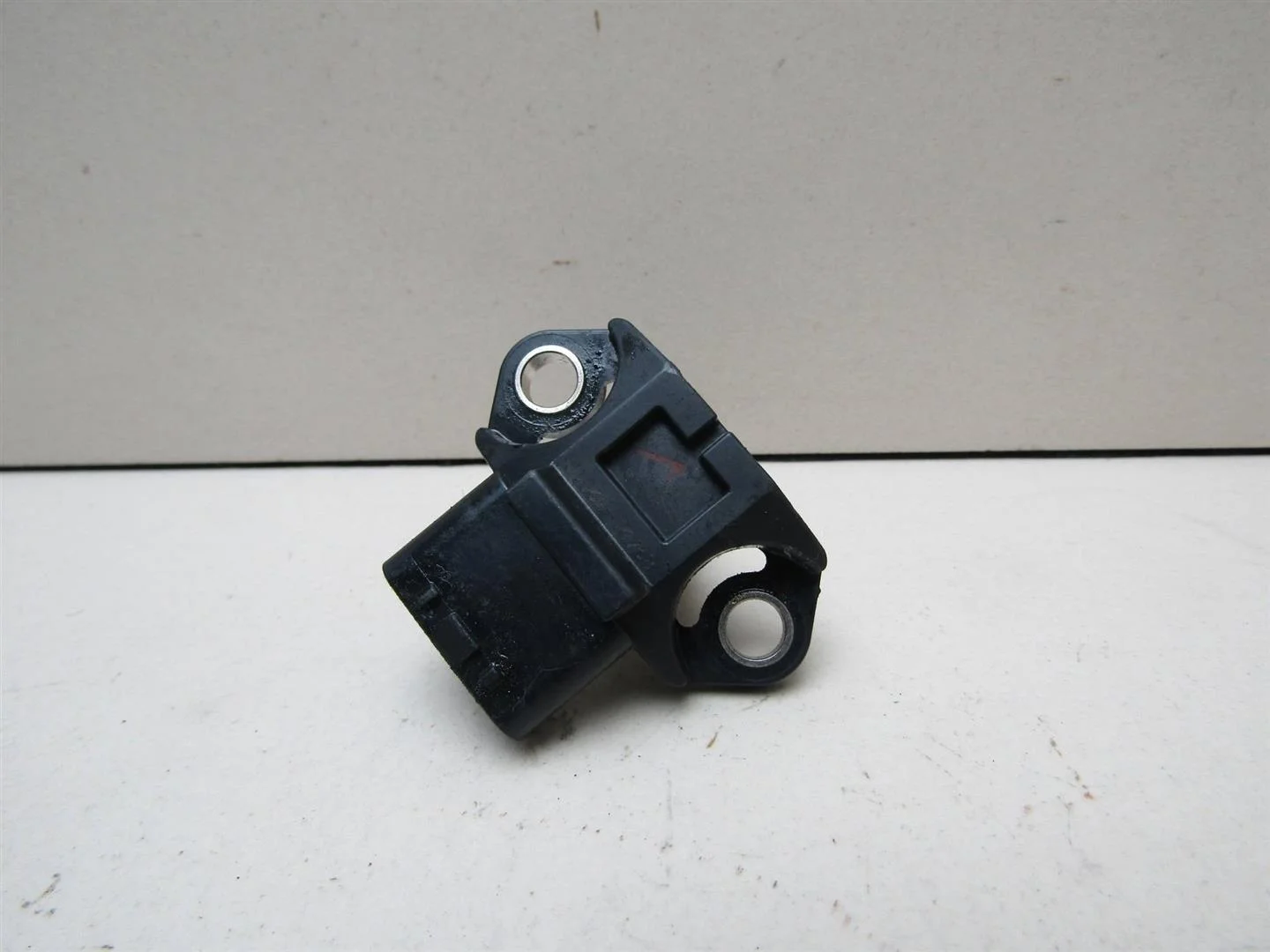 Датчик абсолютного давления Toyota Yaris 2005-2011  [8942152010]  в Вологде