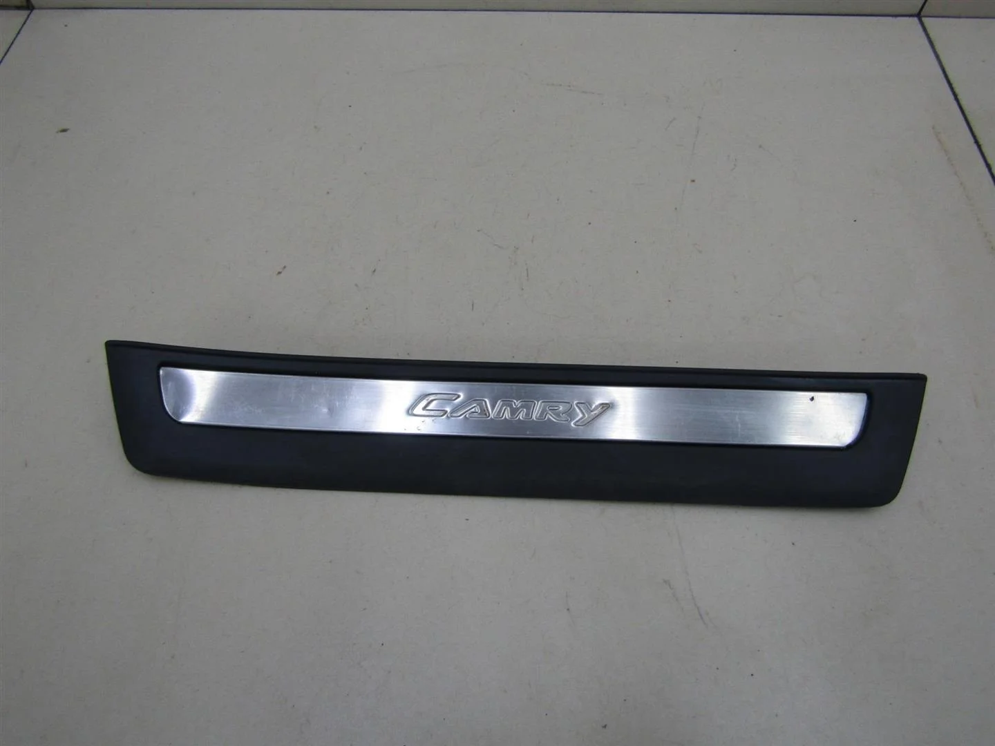 Накладка порога (внутренняя) Toyota Camry V50 2011-нв  [6791533091]  в Вологде