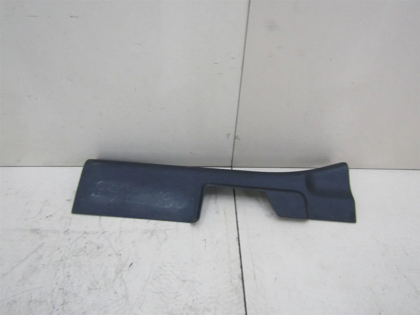 Накладка порога (внутренняя) Mitsubishi Lancer (CX, CY) 2007-нв  [7656A050XA]  в Вологде