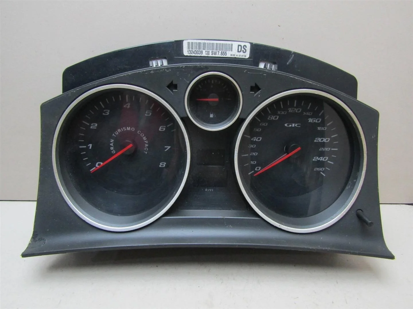 Панель приборов Opel Astra H \ Family 2004-2015  [13243039]  в Вологде