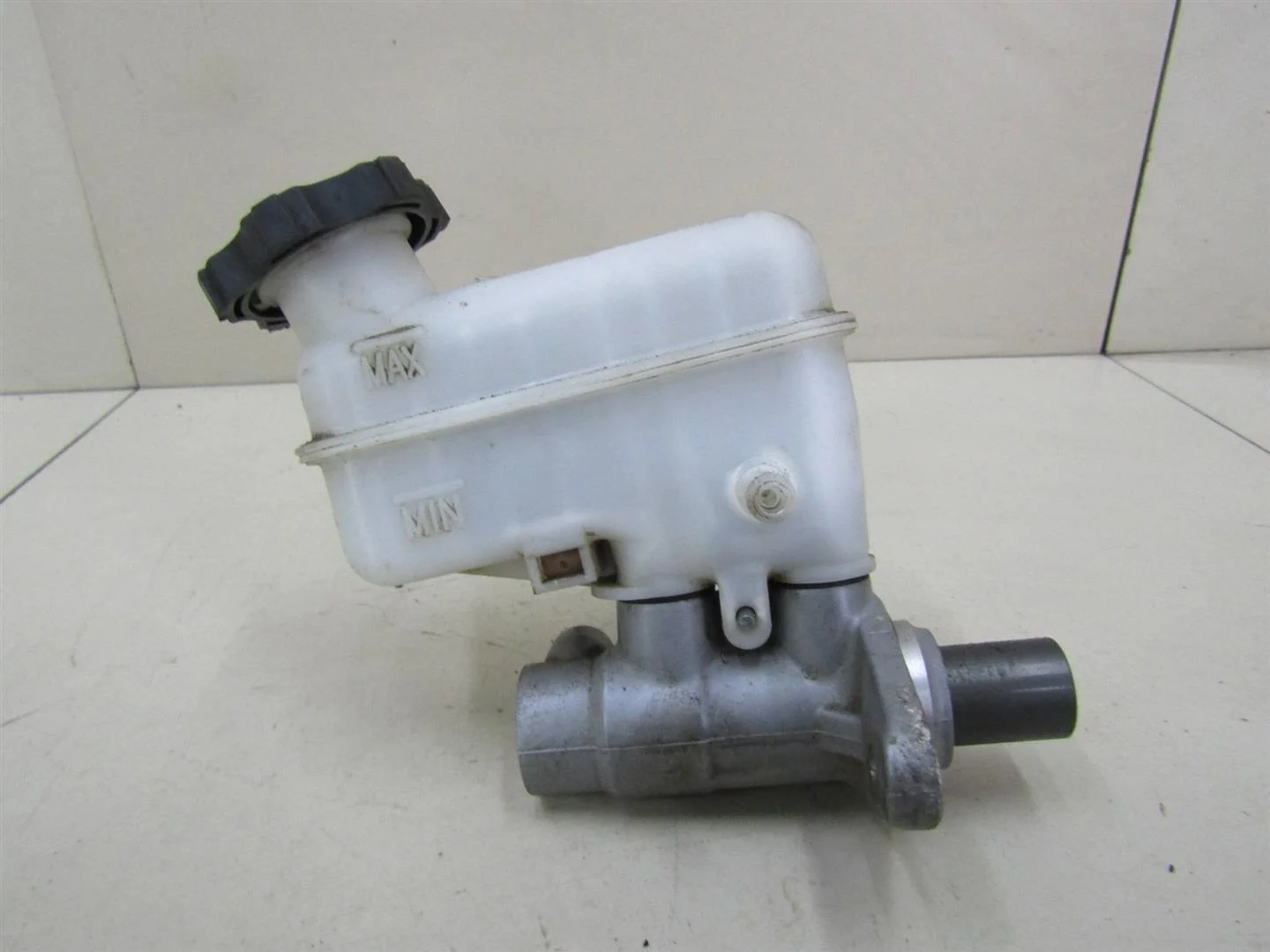 Цилиндр тормозной главный SsangYong Actyon New \Korando 2010-нв  [4854034100]  2.0 в Вологде