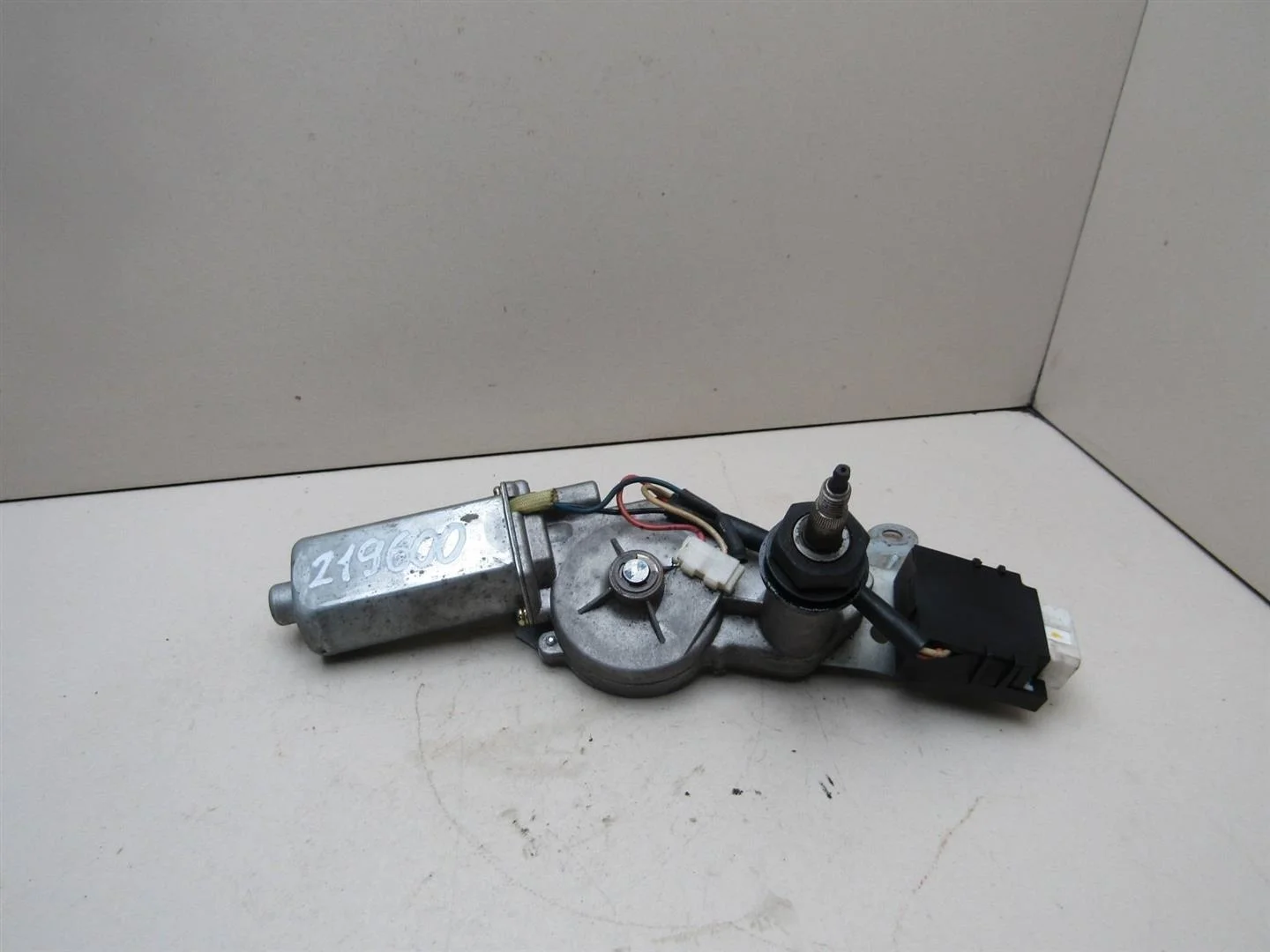 Моторчик стеклоочистителя задний Chevrolet Aveo (T250) 2005-2011  [96423823]  в Вологде