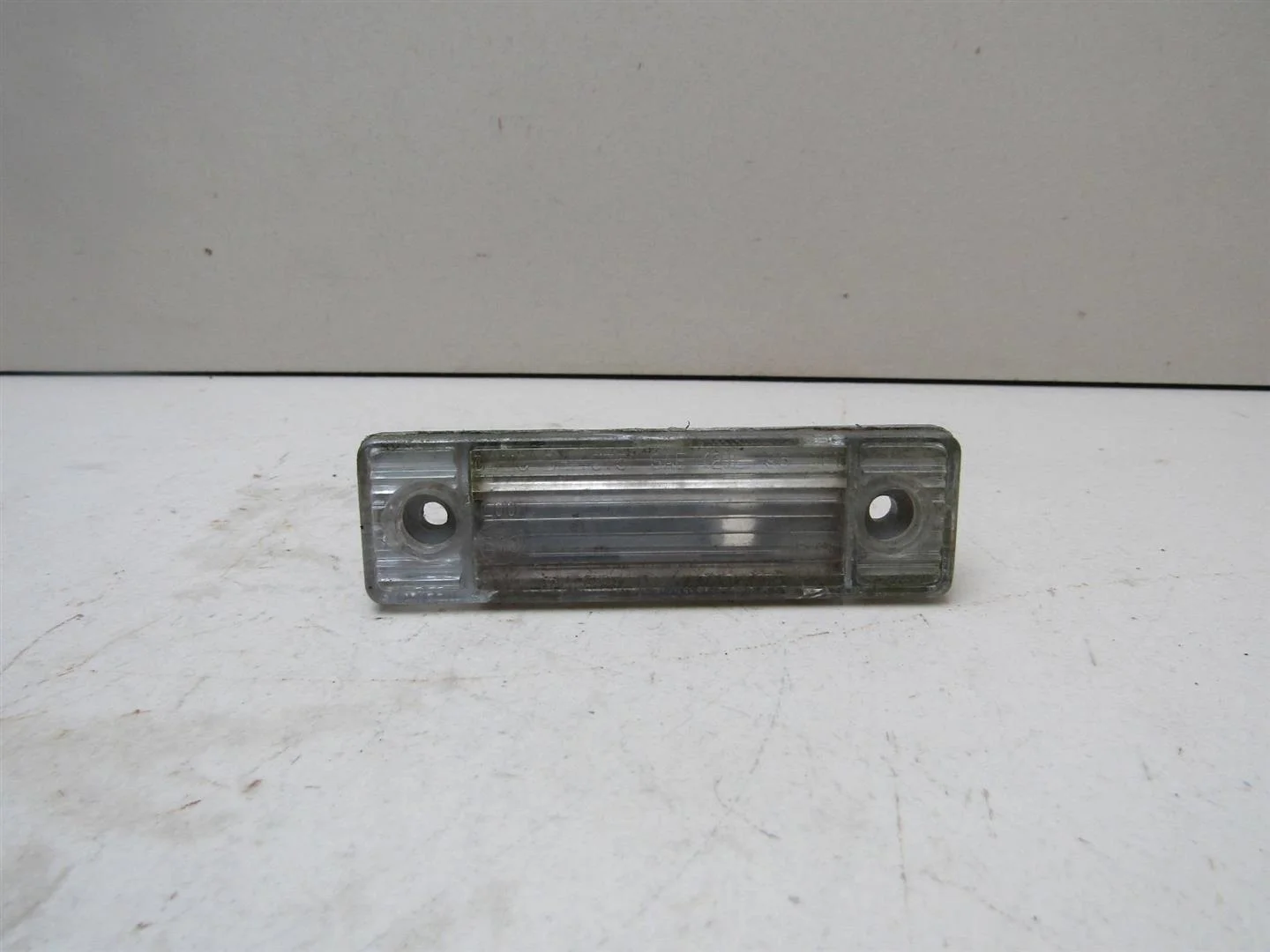 Фонарь подсветки номера Chevrolet Aveo (T250) 2005-2011  [96190751]  в Вологде