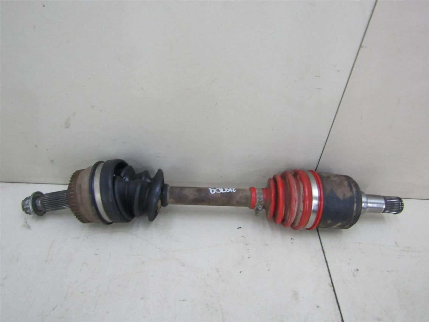 Полуось передняя левая SsangYong Actyon New \Korando 2010-нв  [4130034101]  2.0 в Вологде