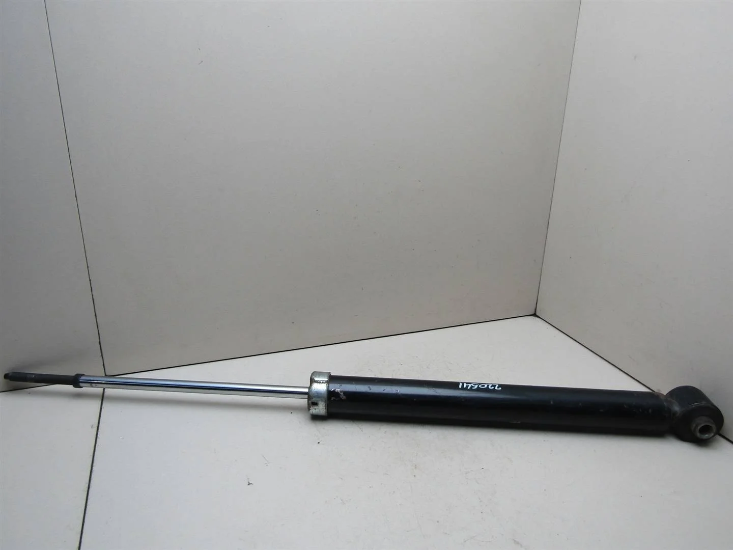 Амортизатор задний Hyundai Getz 2005-2010  [553101C200]  1.1 G4HG в Вологде