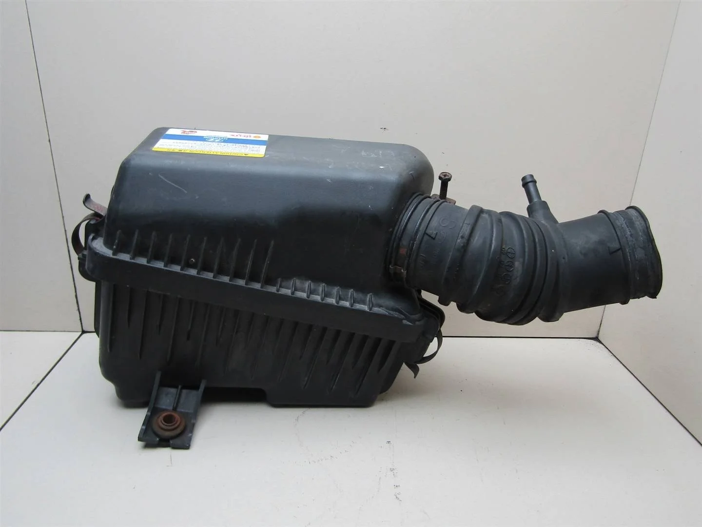 Корпус воздушного фильтра Hyundai Getz 2005-2010  [281101C700]  1.1 G4HG в Вологде