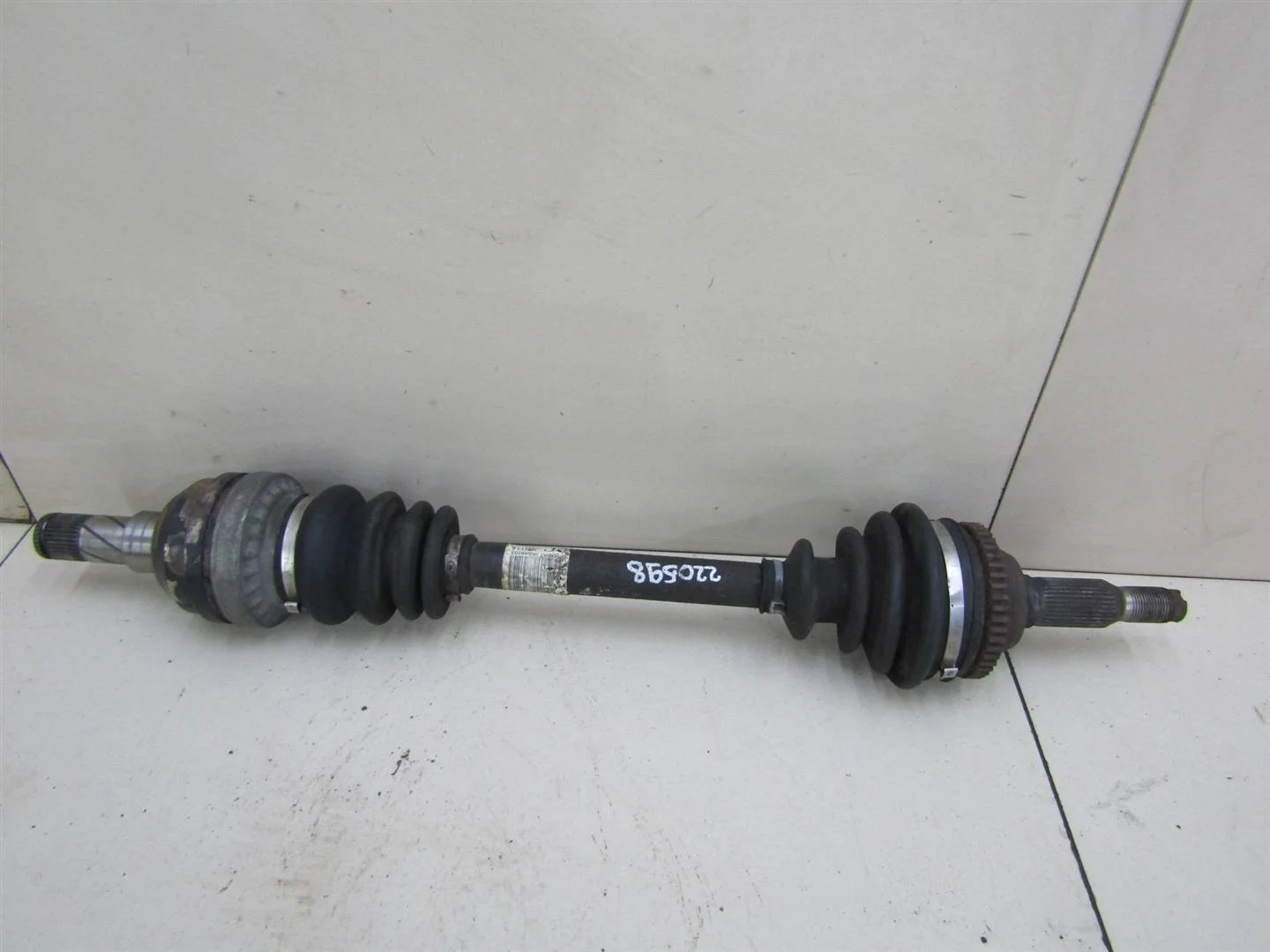 Полуось передняя левая Chevrolet Lacetti 2004-2013  [96549103]  1.4 F14D3 в Вологде
