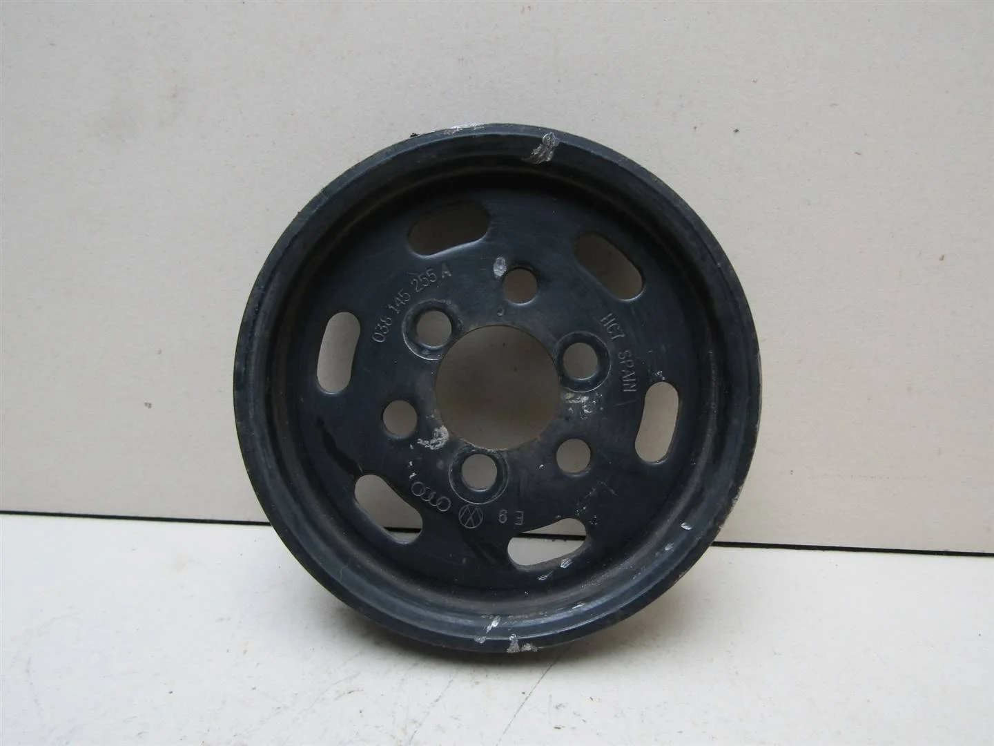 Шкив насоса гидроусилителя Skoda Octavia (A4 1U-) 2000-2011  [038145255A]  в Вологде