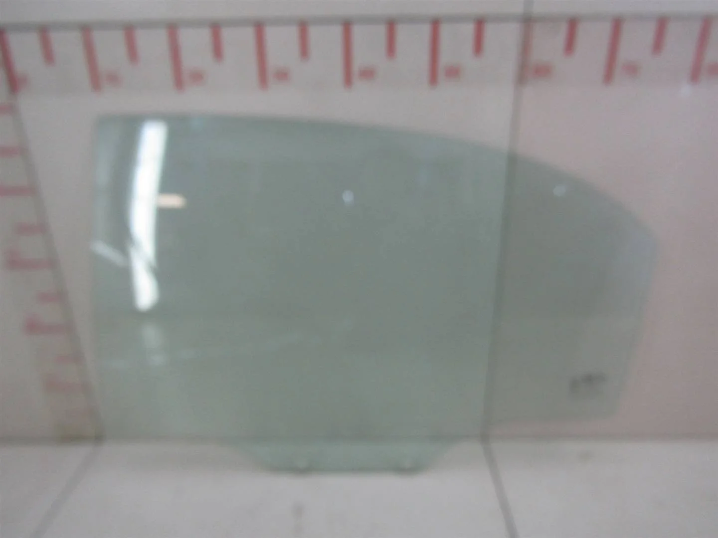 Стекло двери задней левой Chevrolet Lacetti 2004-2013  [96548190]  1.4 F14D3 в Вологде