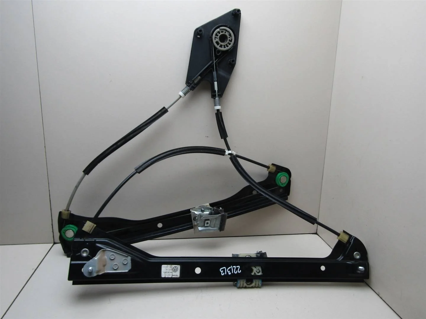 Стеклоподъемник электр. передний правый VW Polo (Sed RUS) 2011-2020  [6RU837462J]  1.6 CFNA в Вологде