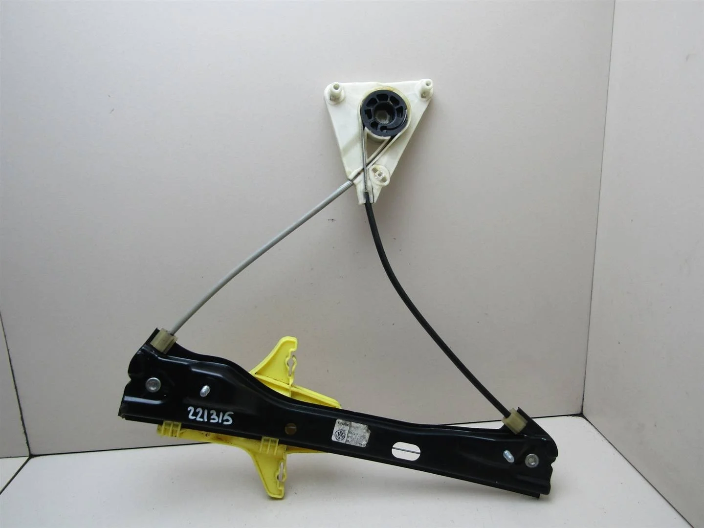 Стеклоподъемник электр. задний правый VW Polo (Sed RUS) 2011-2020  [6RU839462E]  1.6 CFNA в Вологде