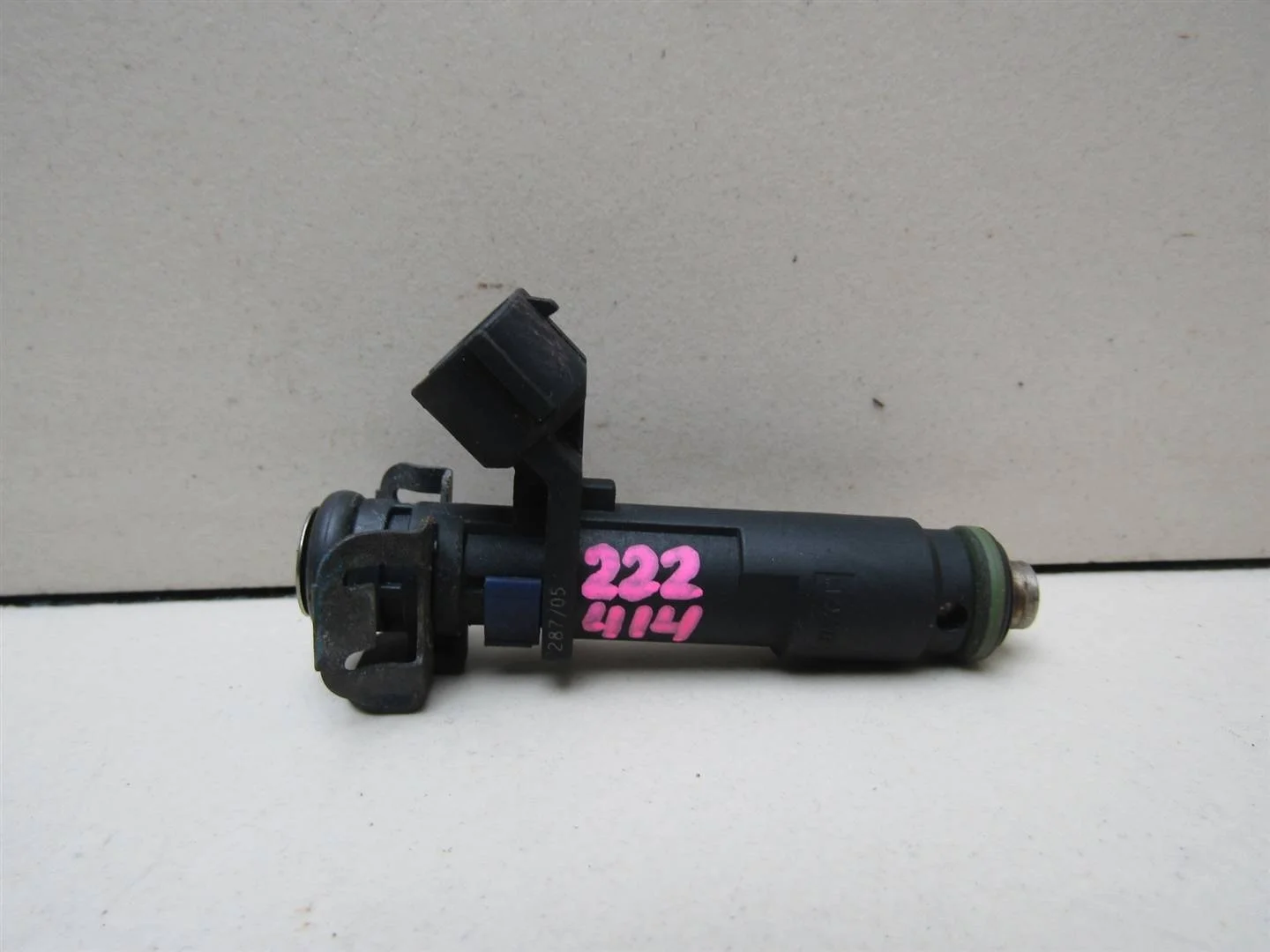 Форсунка инжекторная электрическая Peugeot 407 2004-2010  [1984F8]  2.0 16V EW10A в Вологде