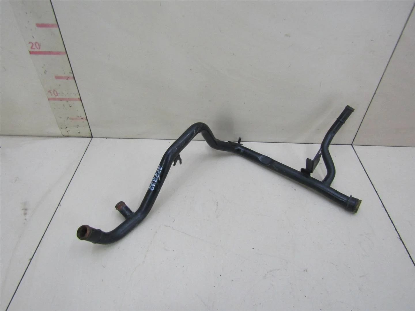 Трубка охлажд. жидкости металлическая VW Golf IV \Bora 1997-2005  [06A121065D]  1.6 AKL в Вологде