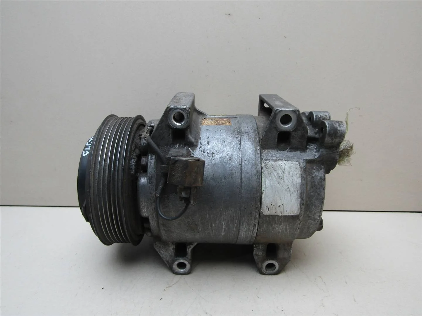 Компрессор системы кондиционирования Volvo XC70 Cross Country 2000-2006  [8684287]  B5254T2 в Вологде