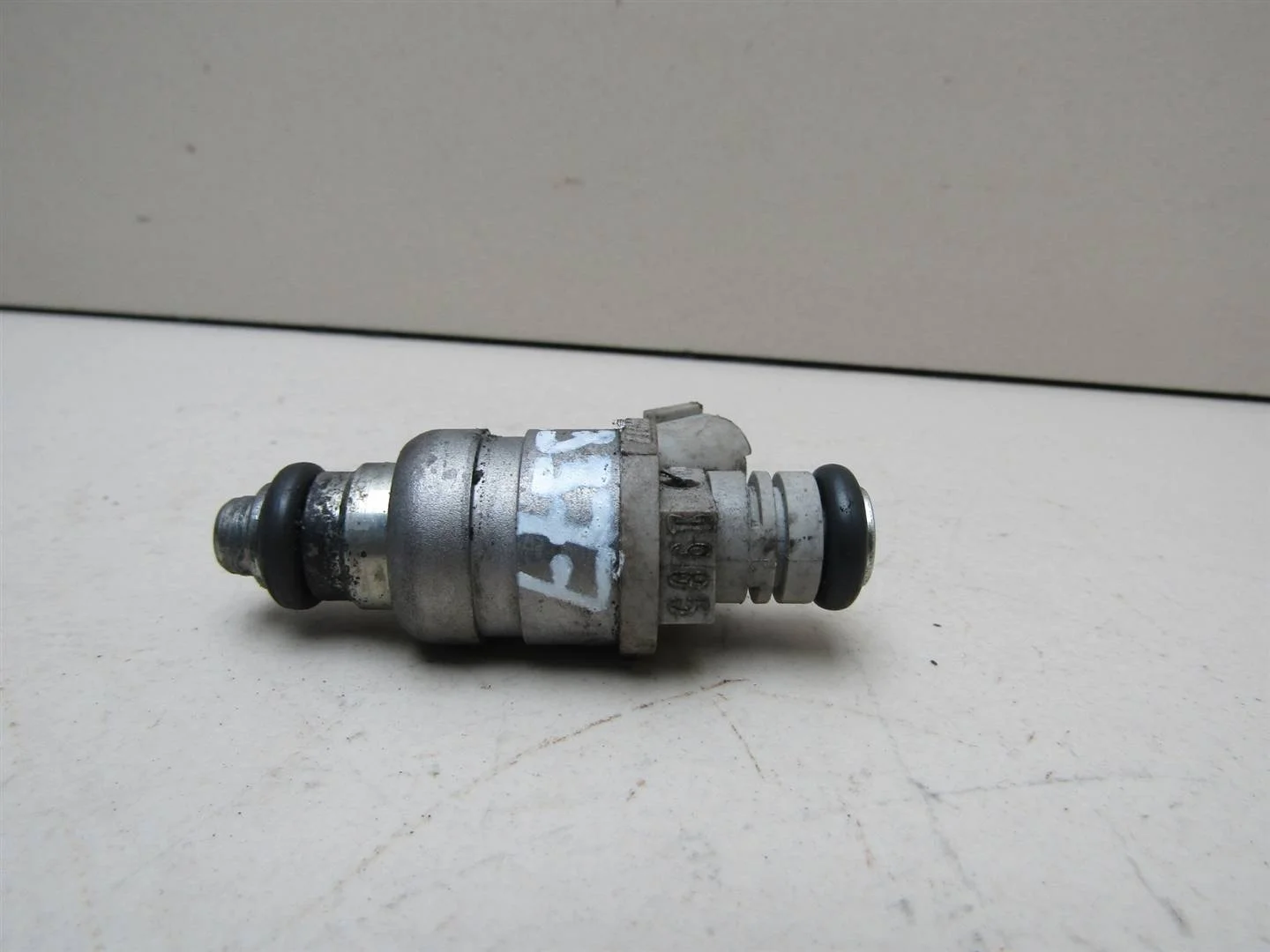 Форсунка инжекторная электрическая Mitsubishi Lancer (CX, CY) 2007-нв  [MR988977]  1.5 16V 4A91 в Вологде