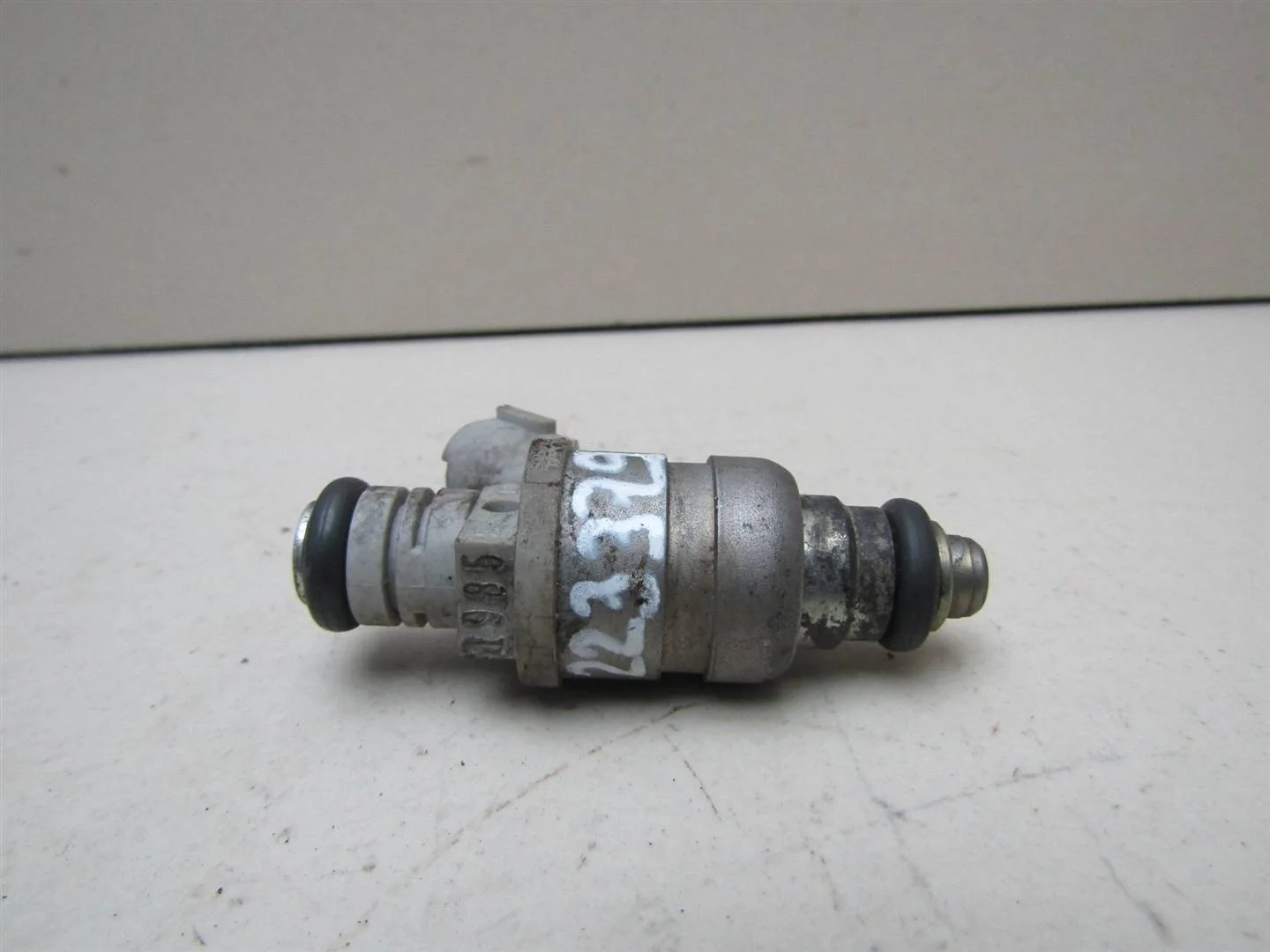 Форсунка инжекторная электрическая Mitsubishi Lancer (CX, CY) 2007-нв  [MR988977]  1.5 16V 4A91 в Вологде