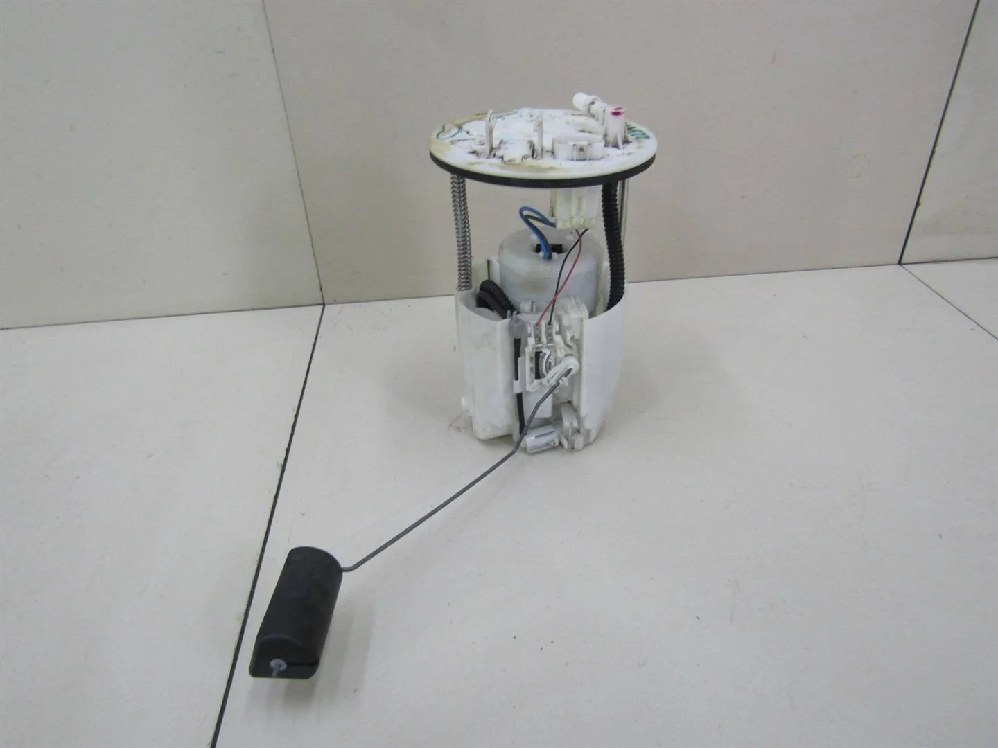 Насос топливный электрический Mitsubishi Lancer (CX, CY) 2007-нв  [1760A271]  1.5 16V 4A91 в Вологде