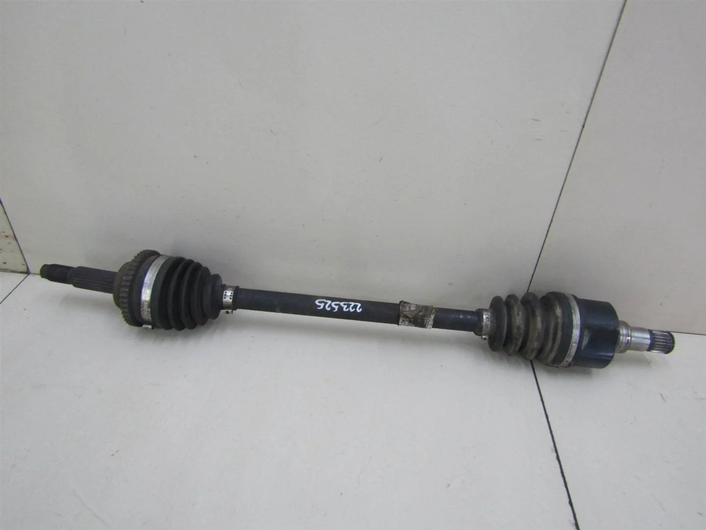 Полуось передняя левая Chevrolet Aveo (T250) 2005-2011  [96348782]  1.2 8V B12S1 в Вологде