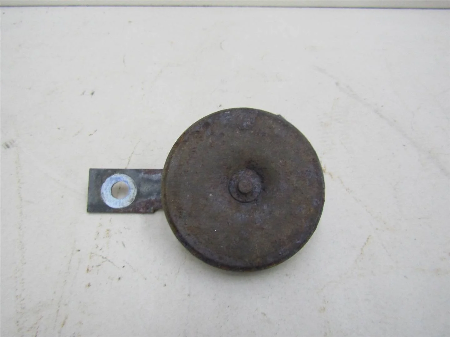 Сигнал звуковой Mitsubishi Lancer (CX, CY) 2007-нв  [8211A016]  1.5 16V 4A91 в Вологде