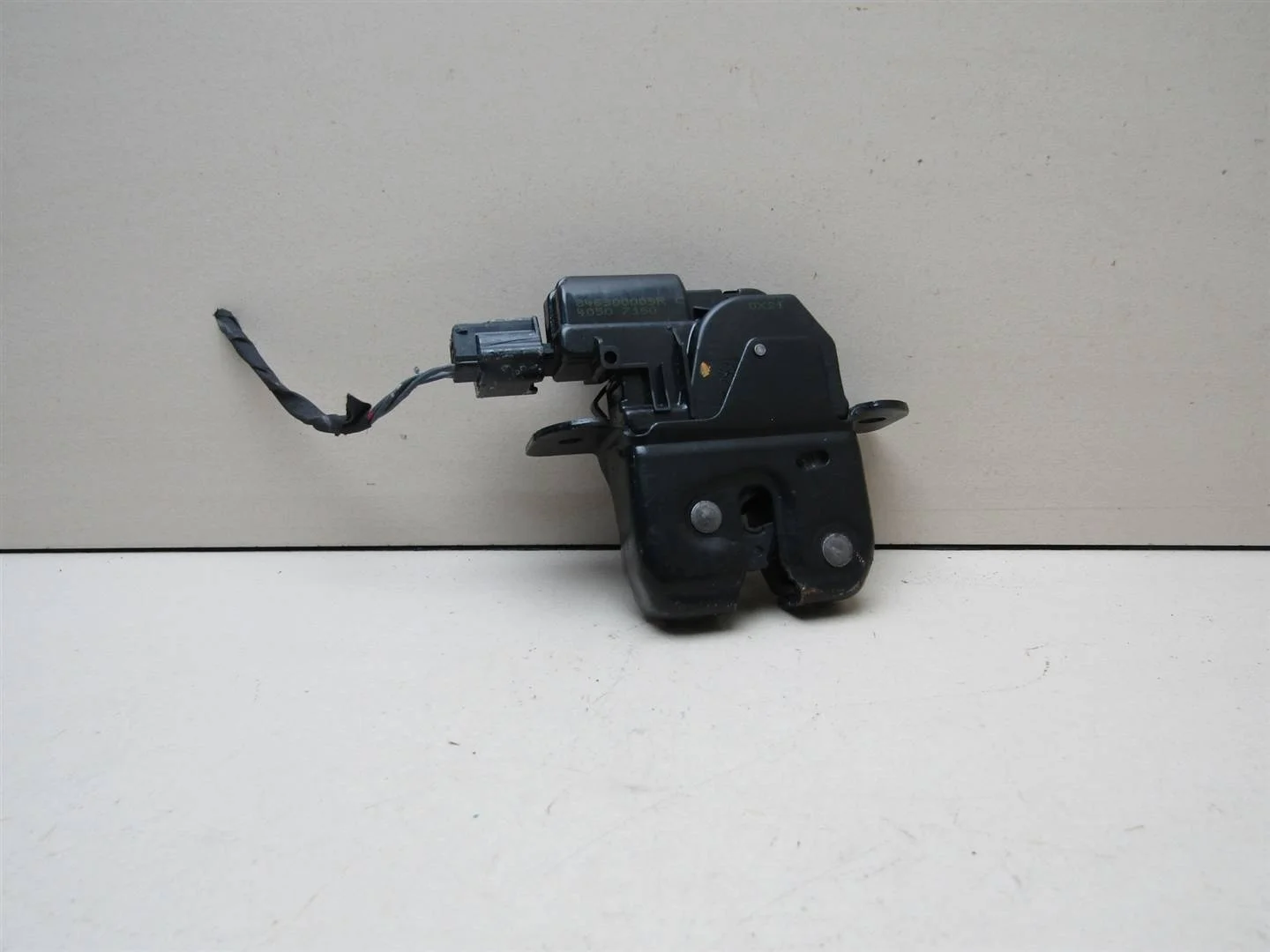 Замок багажника Renault Megane III 2009-нв  [846300003R]  1.5 8V DCI K9K834 в Вологде