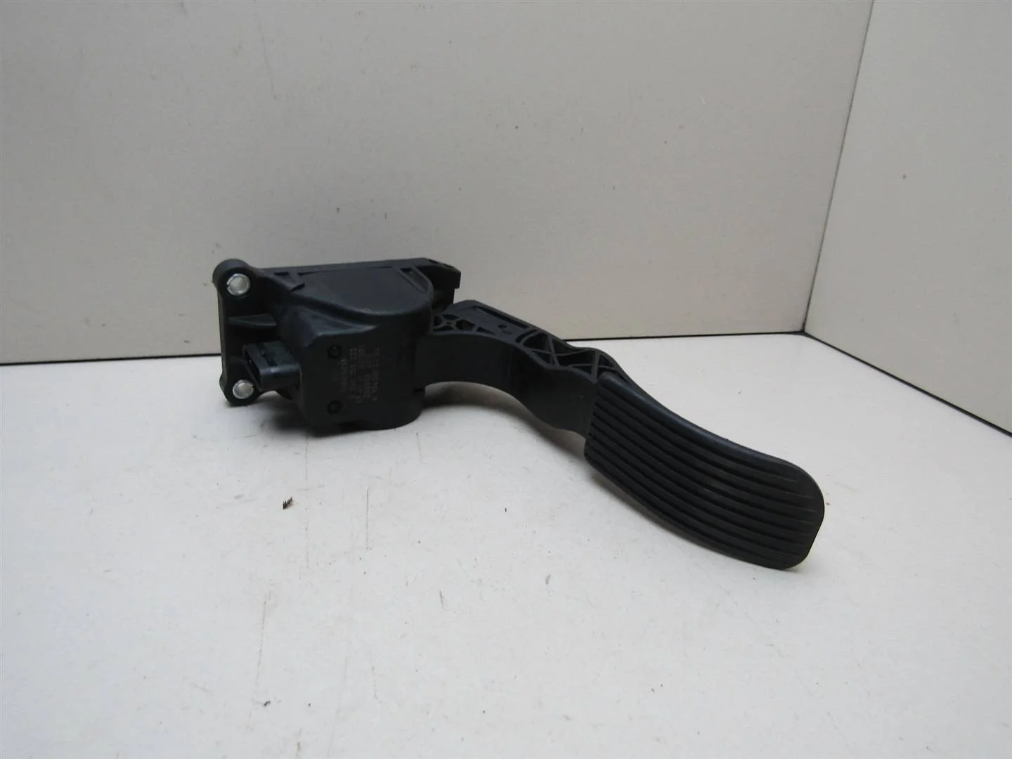 Педаль газа VW Crafter 2006-2019  [A9063000404]  в Вологде