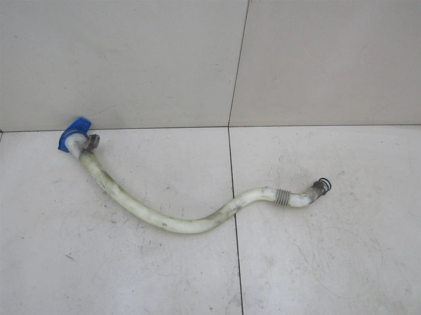 Горловина бачка омывателя VW Transporter T5 2003-2015  [7H0955463D]  в Вологде