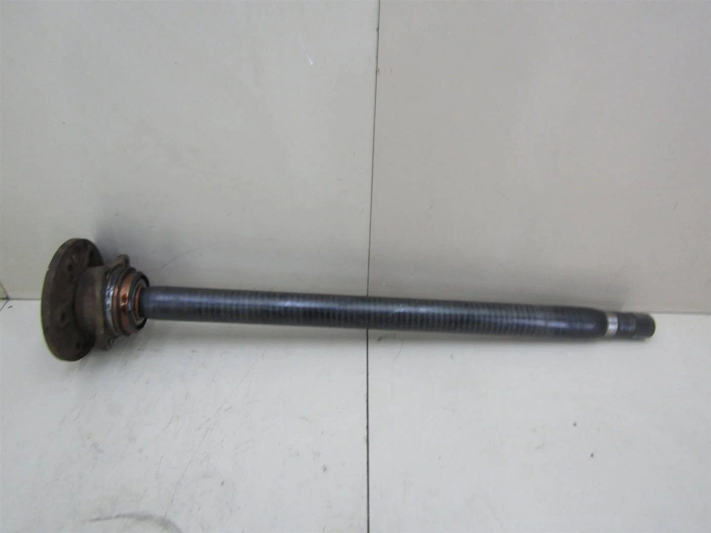 Полуось задняя Mercedes Benz Sprinter 2006-2018  [A9063503910]  в Вологде