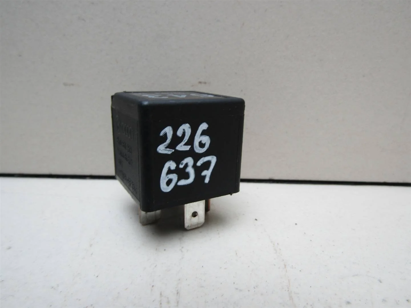 Реле VW Transporter T5 2003-2015  [8K0951253]  CAAB 2.0 TDI в Вологде