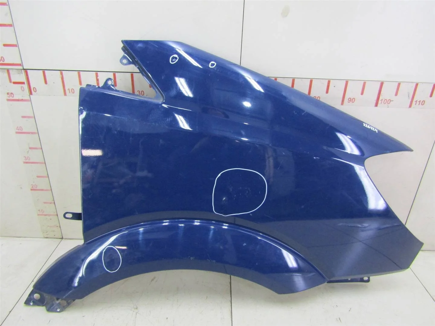 Крыло переднее правое Mercedes Benz Sprinter 2006-2018  [A9066377819]  в Вологде