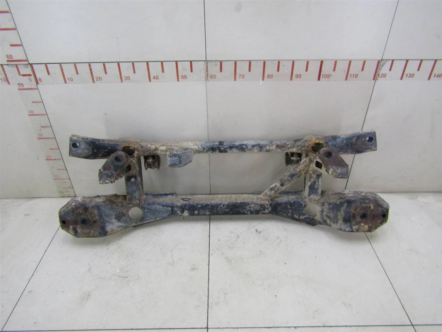 Балка задняя Ford Focus I 1998-2004  [1356660]  1.6 8V CDDA Zetec RoCam в Вологде