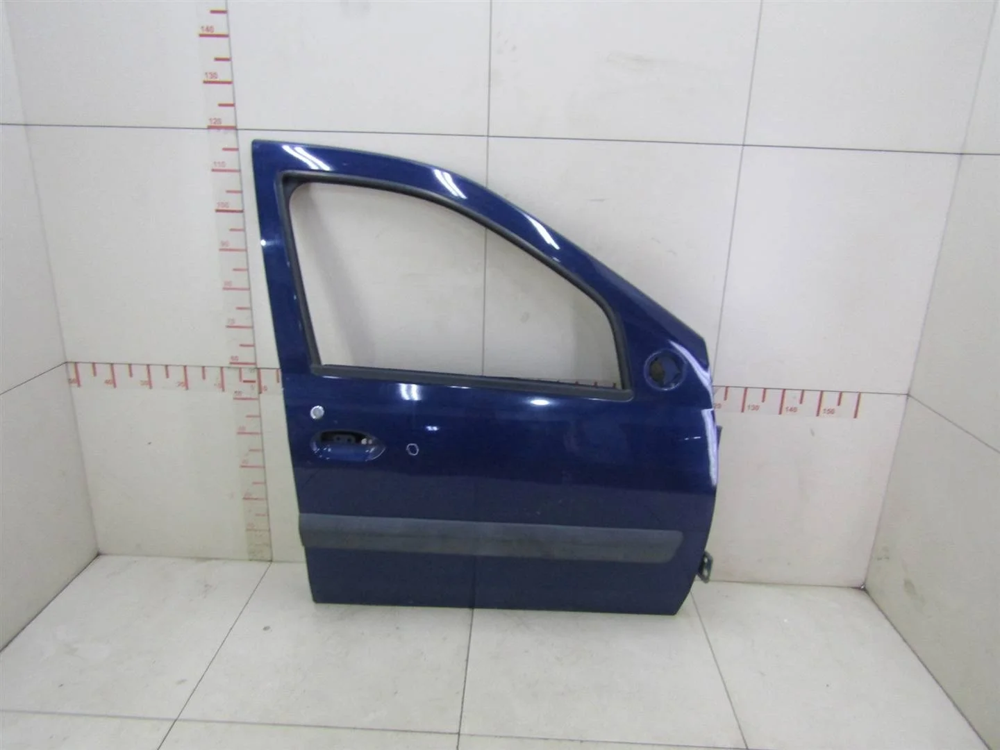 Дверь передняя правая Renault Logan 2005-2014  [801002133R]  1.6 K7M710 в Вологде