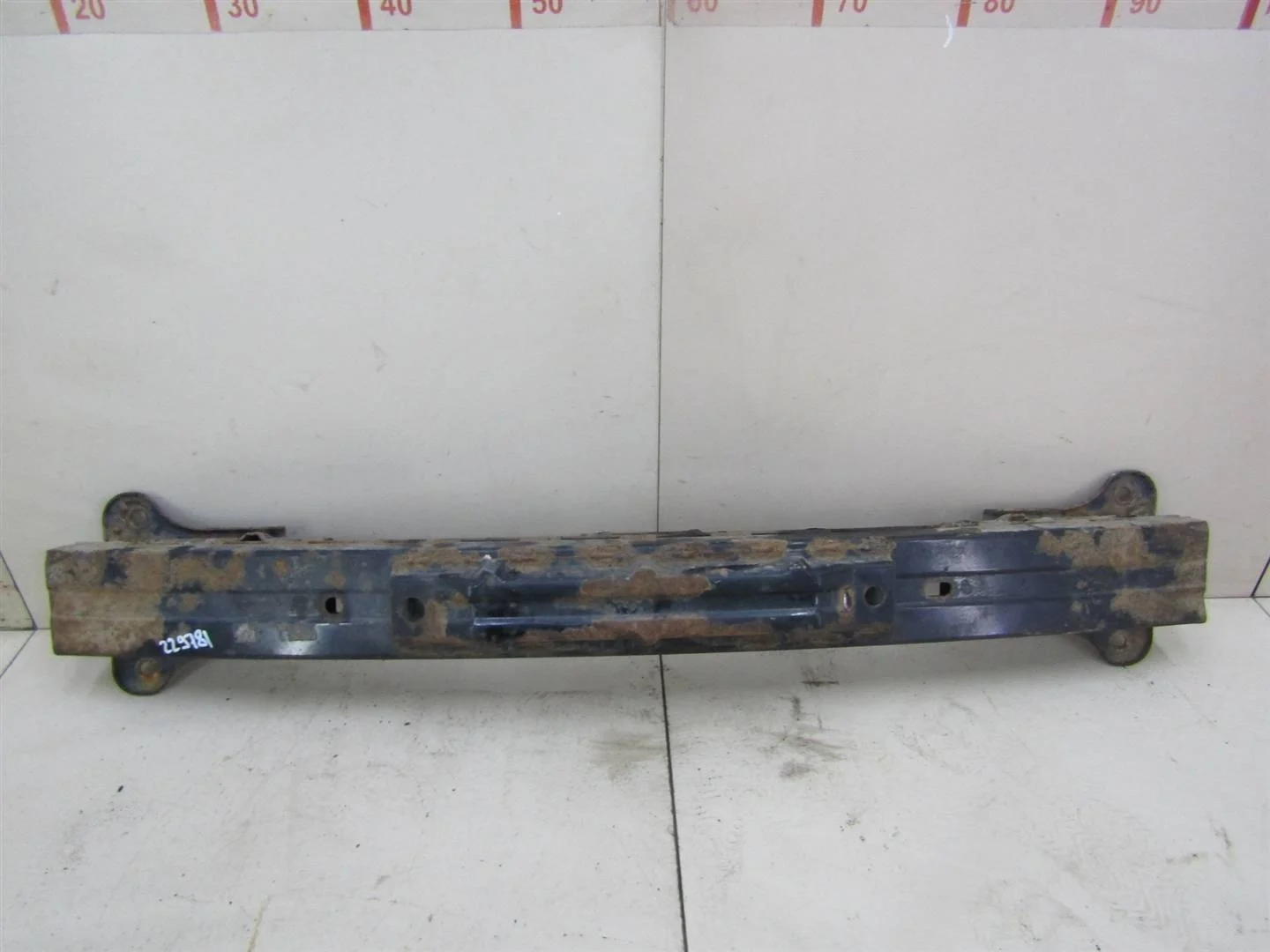 Усилитель переднего бампера Kia Sorento (JC) 2002-2009  [865303E500]  2.5 CRDI D4CB в Вологде