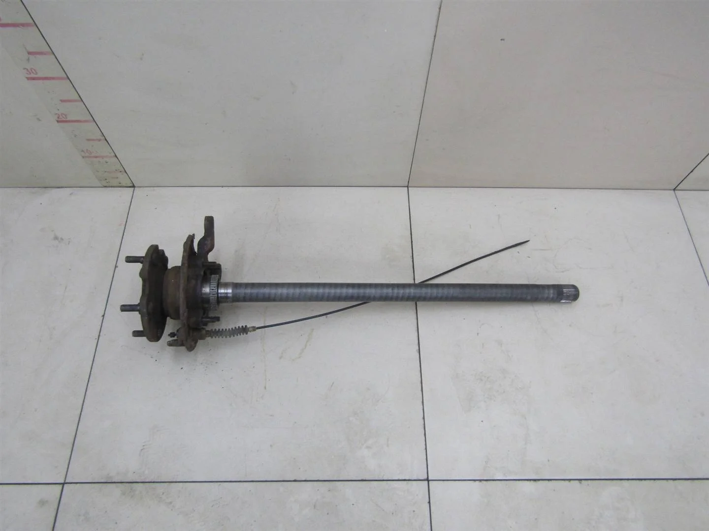 Полуось задняя Kia Sorento (JC) 2002-2009  [523513E100]  2.5 CRDI D4CB в Вологде