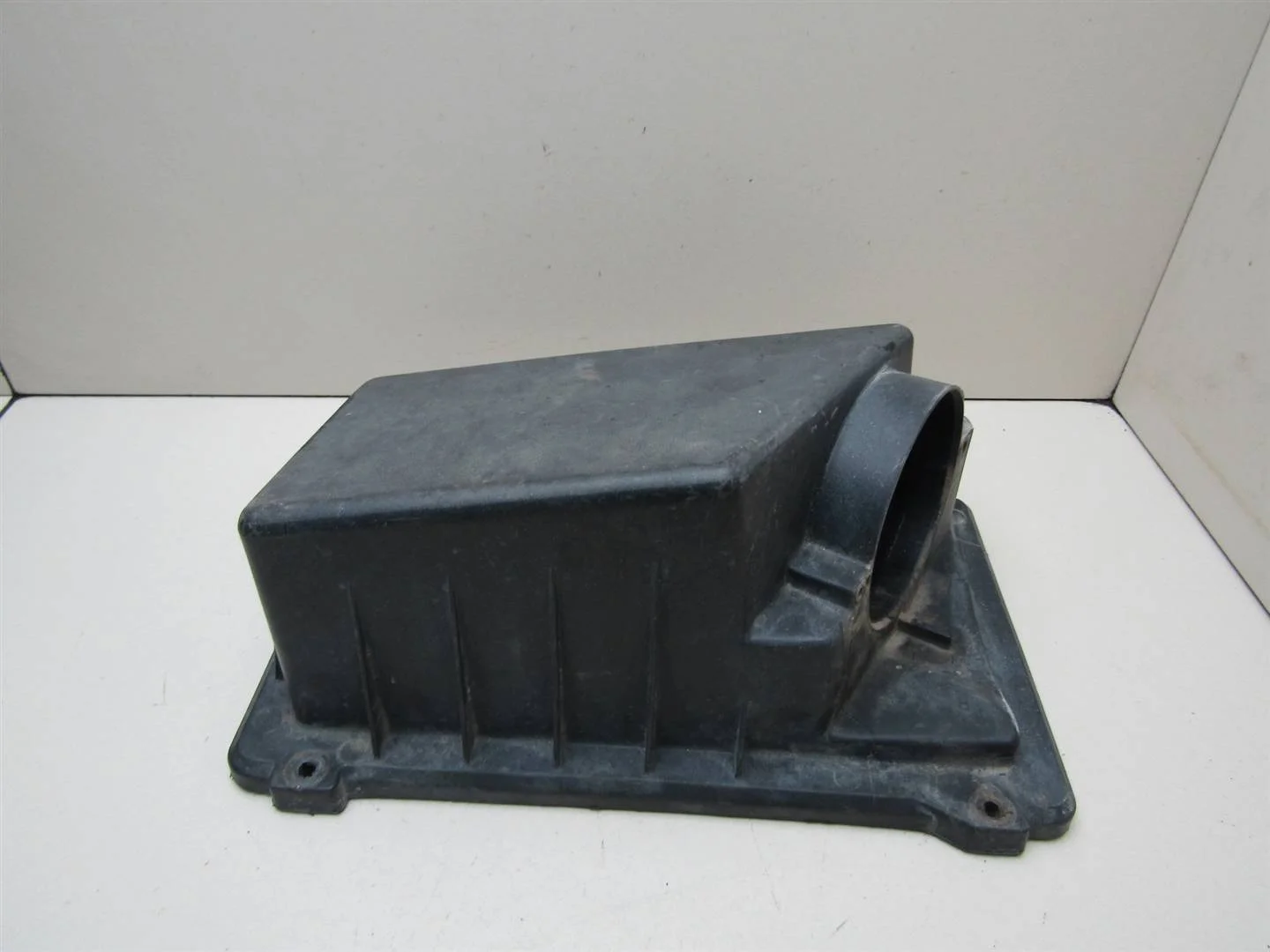 Корпус воздушного фильтра Ford Focus I 1998-2004  [1322644]  2.0 8V SPLIT PORT в Вологде