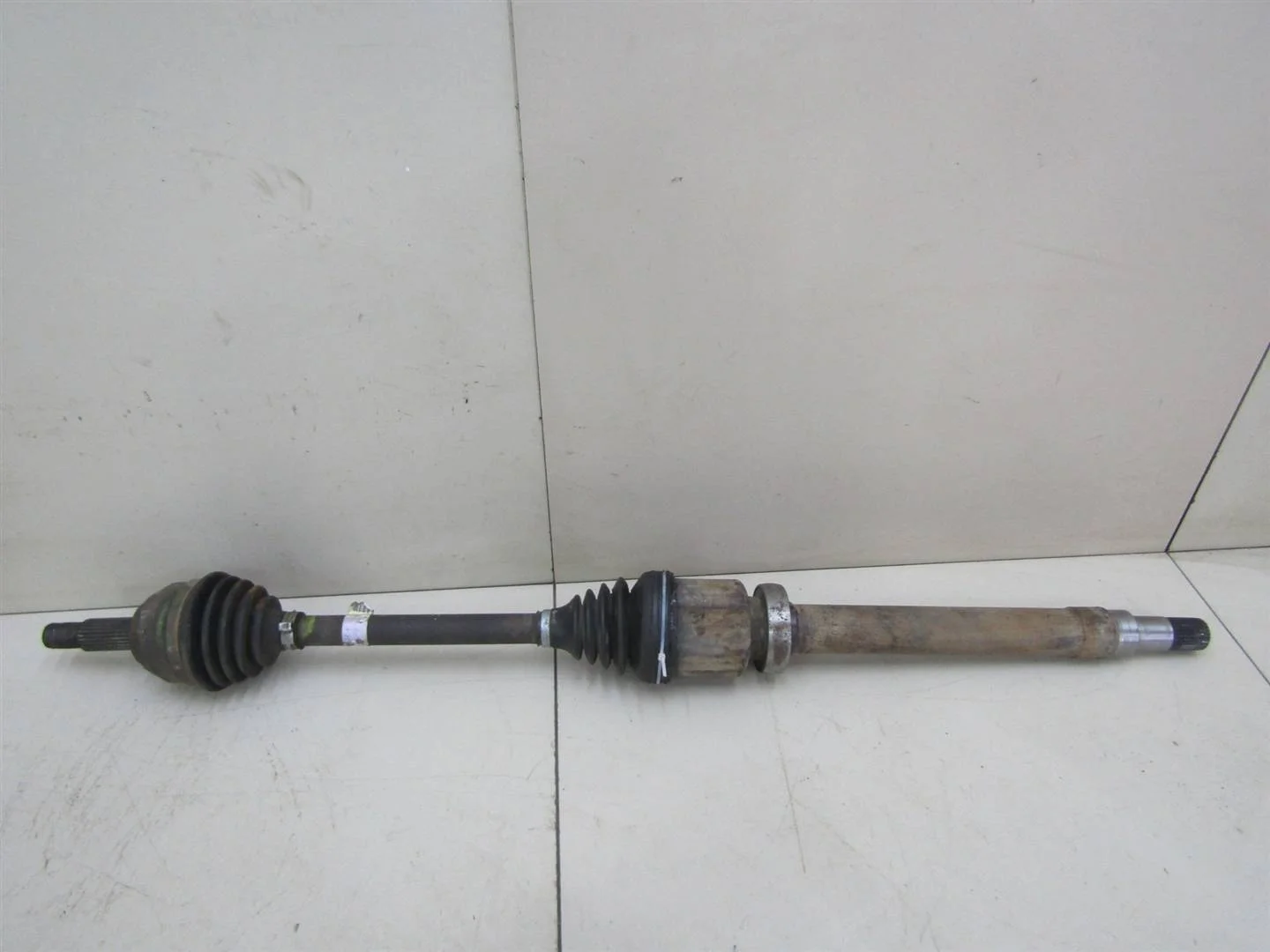 Полуось передняя правая Ford Focus I 1998-2004  [YS4Z3B436HB]  2.0 8V SPLIT PORT в Вологде