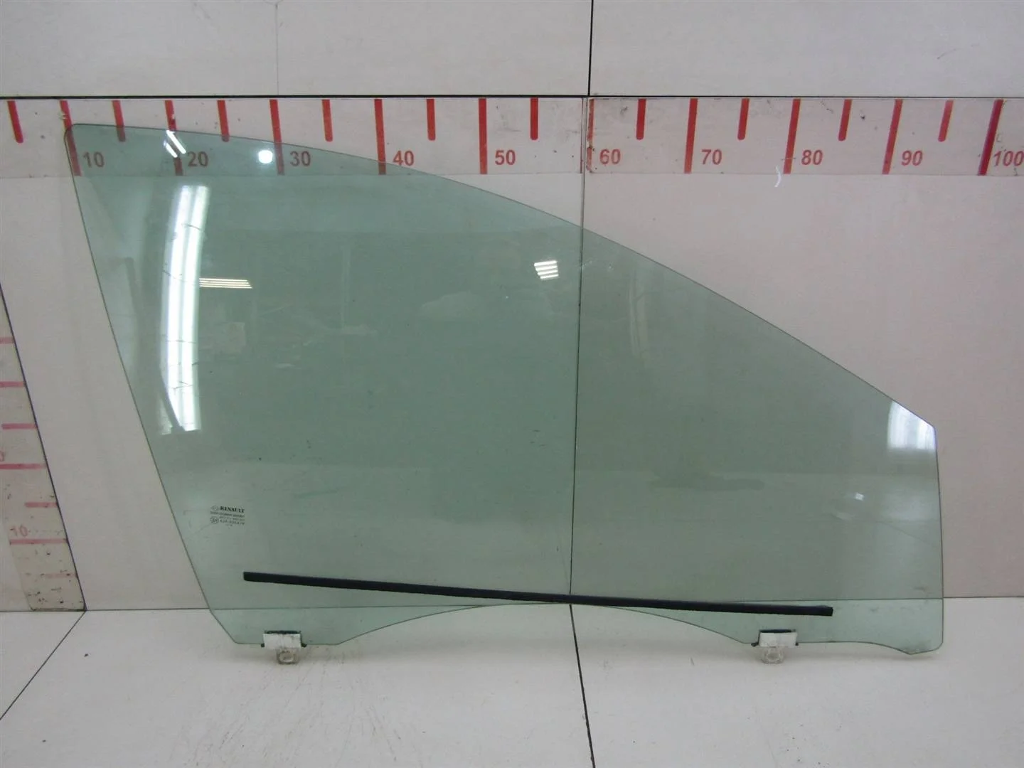 Стекло двери передней правой Renault Megane III 2009-нв  [803007357R]  в Вологде