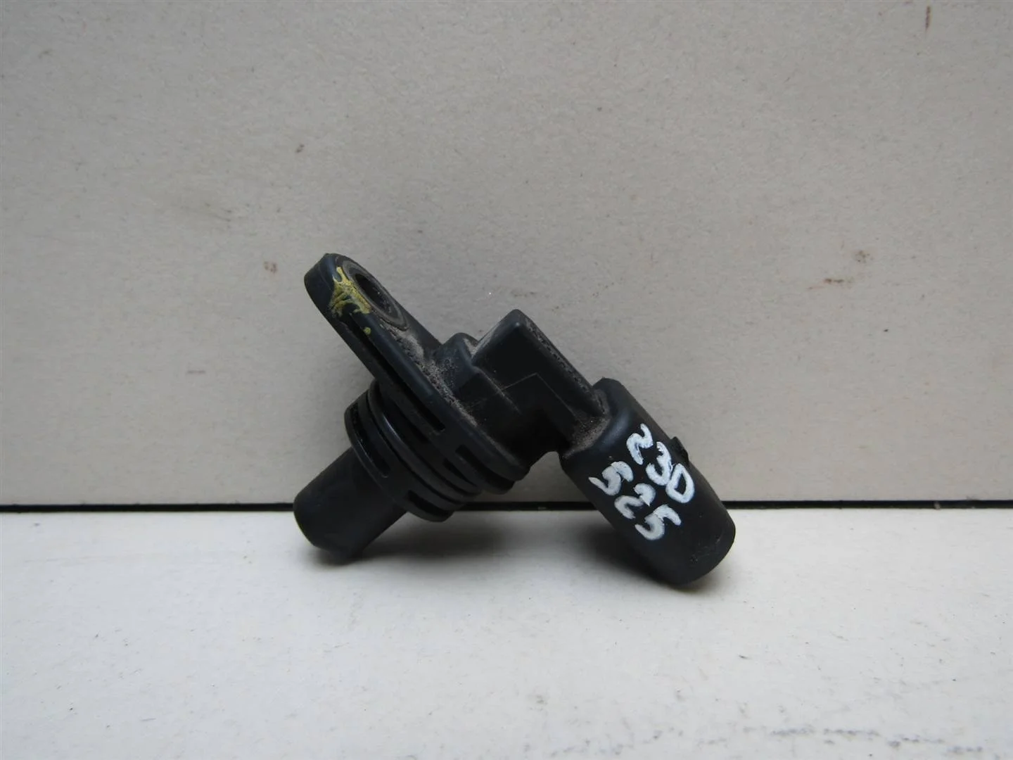 Датчик положения распредвала Skoda Octavia (A5 1Z-) 2004-2013  [036907601D]  1.4 BUD в Вологде