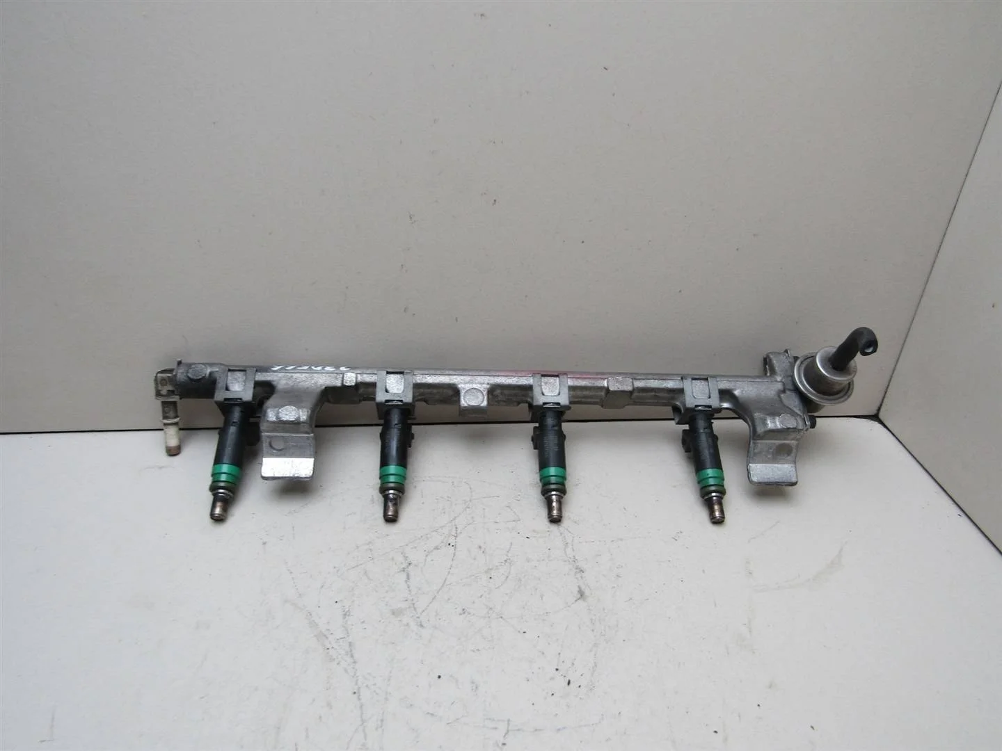 Рейка топливная (рампа) Ford Fusion 2002-2012  [1219234]  1.4 FXJA в Вологде