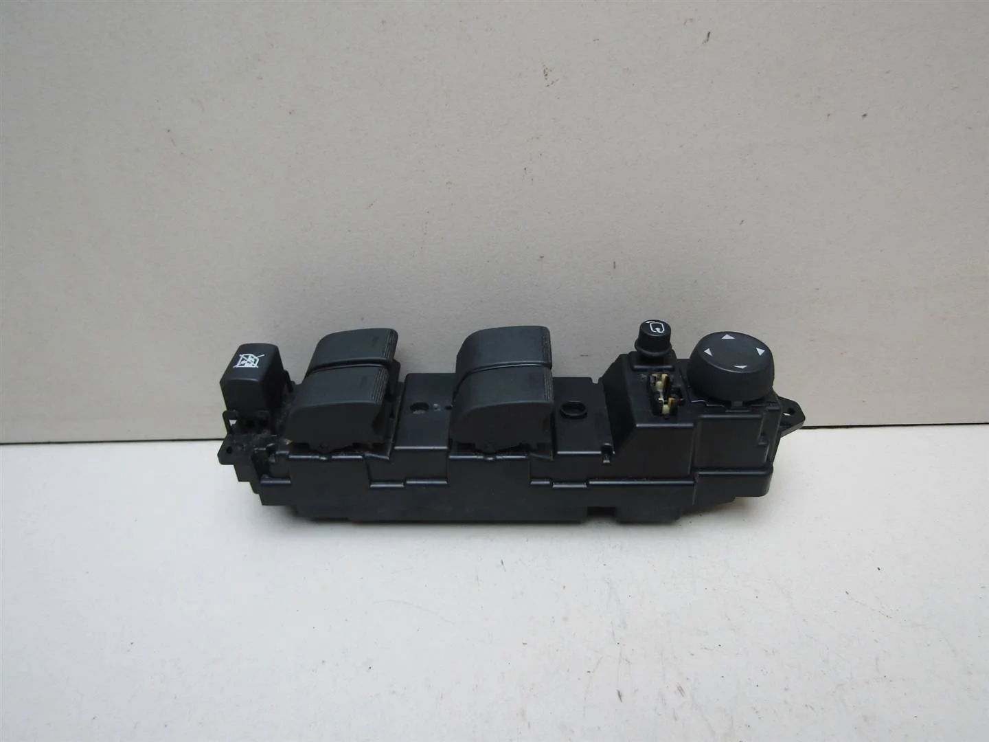 Блок управления стеклоподъемниками Mazda Mazda 6 (GH) 2007-2012  [GS1E66350A]  в Вологде