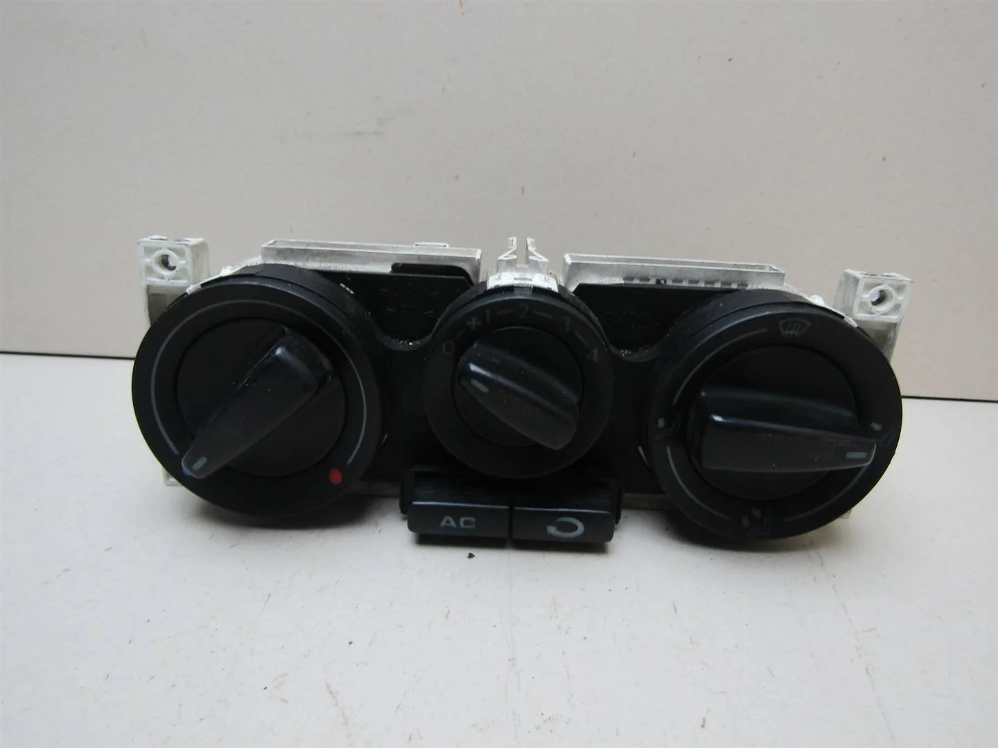 Блок управления печкой Skoda Octavia 1997-2000  [1J0820045E]  1.9 AGR в Вологде